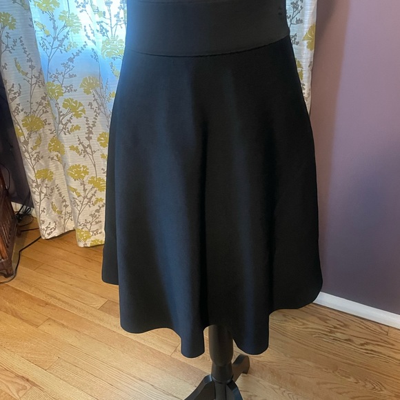 Ann Taylor Dresses & Skirts - Ann Taylor thick black slip on A-line skirt